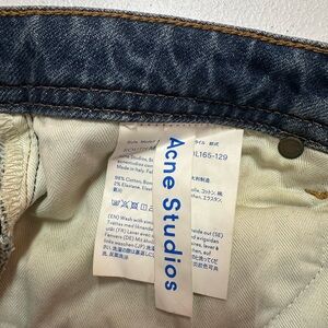 Acne Studios Bla Konst Denim Jeans
Size 26 Inseam 31”
Made in Italy